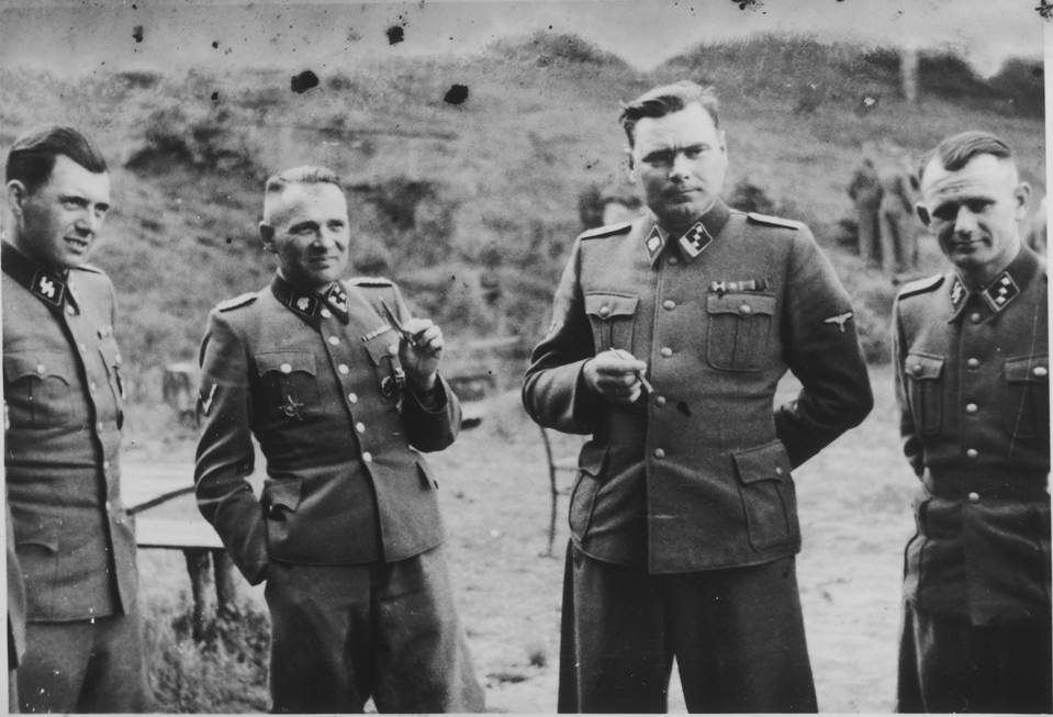 Mengele, Hoss şi Kramer Mengele, Hoss şi Kramer